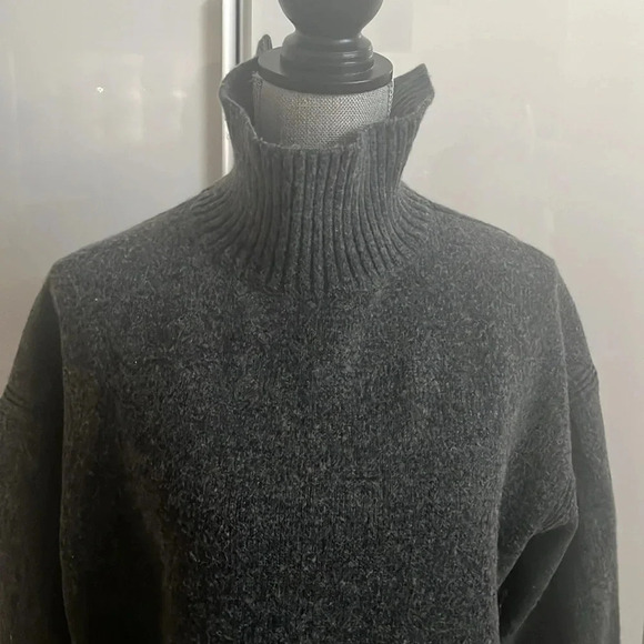 H&M Grey Wool Sweater Oversized Mock Neck Long, Size L - Picture 1 of 9